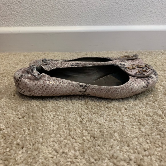 Tory Burch Python reva Size 7 - Picture 3 of 3